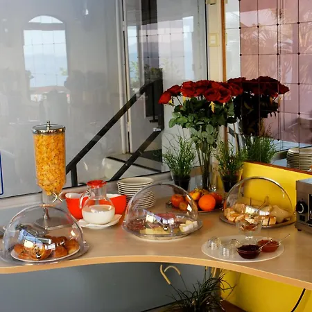 De Charme Regency 2* Roquebrune-Cap-Martin