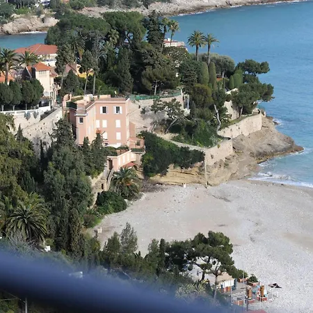 De Charme Regency Hotell