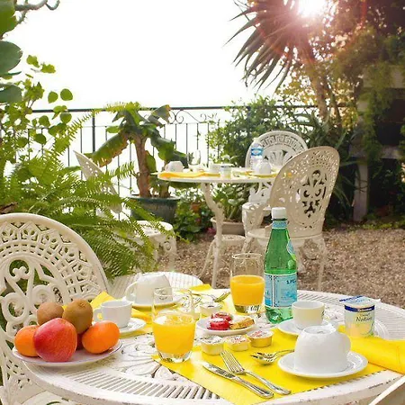 Hotel De Charme Regency
