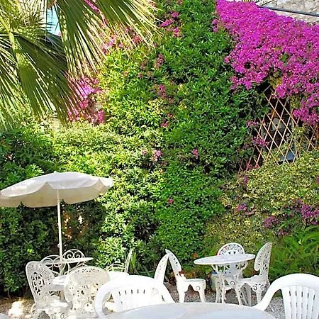 Hotel De Charme Regency 2*