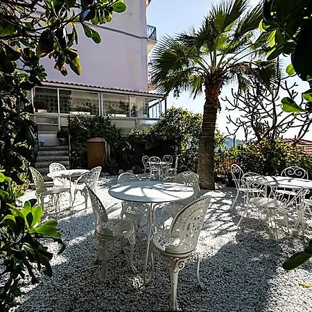 Hotel De Charme Regency Roquebrune-Cap-Martin