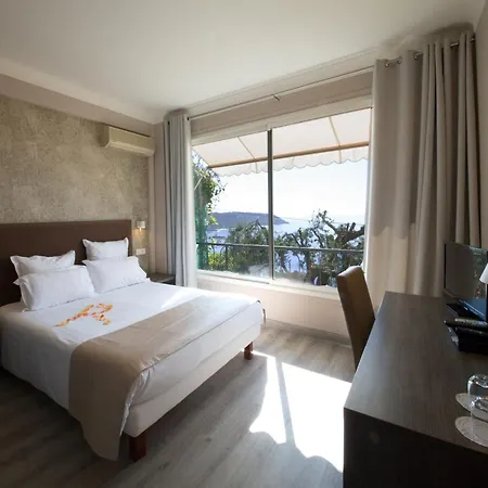Hotel De Charme Regency 2*